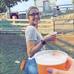 Meet your Posher, Alyssa